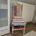 Exklusives 2 Dachstudio Mit Kamin Perfekte Lage Fuer Phantasialand Und Koeln Messe Inkl Parkplatz Und Vollausstattung Apartman Norvenich
