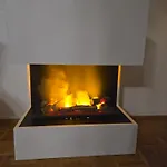 Exklusives 2 Dachstudio Mit Kamin Perfekte Lage Fuer Phantasialand Und Koeln Messe Inkl Parkplatz Und Vollausstattung Apartman *